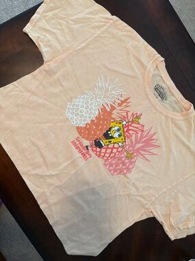 SpongeBob SquarePants Peach Pineapple Graphic Cropped Tee